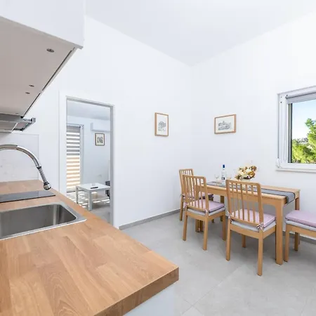 Apartment Matea
